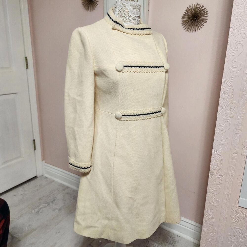 EUC Vintage YOUTHCRAFT Ivory unique long coat beautiful unique Small??